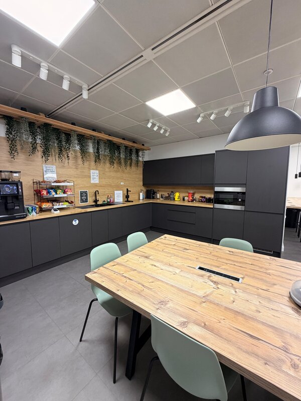 Kitchen with coffee bar